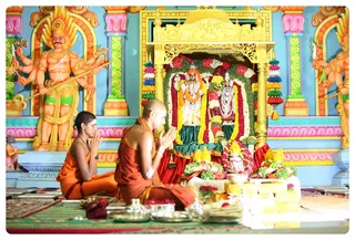 https://nithyananda.org/sites/default/files/photo-gallery/IMG_6261.JPG