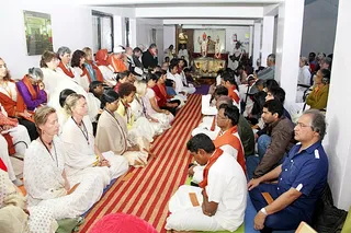 http://nithyananda.org/sites/default/files/photo-gallery/IMG_6925_0.JPG