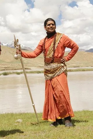 http://nithyananda.org/sites/default/files/photo-gallery/IMG_6987_0.JPG