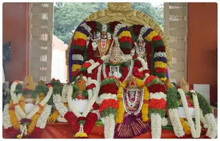 http://nithyananda.org/sites/default/files/photo-gallery/IMG_7473.JPG