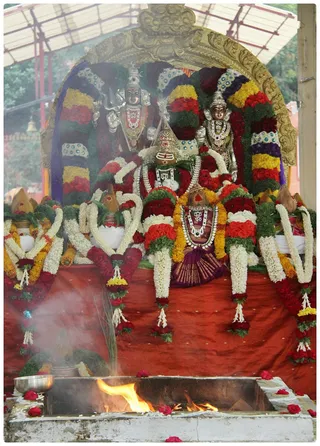 http://nithyananda.org/sites/default/files/photo-gallery/IMG_7487.JPG