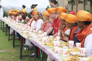 http://nithyananda.org/sites/default/files/photo-gallery/IMG_7659_0.JPG