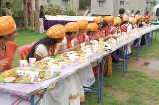 http://nithyananda.org/sites/default/files/photo-gallery/IMG_7660_0.JPG