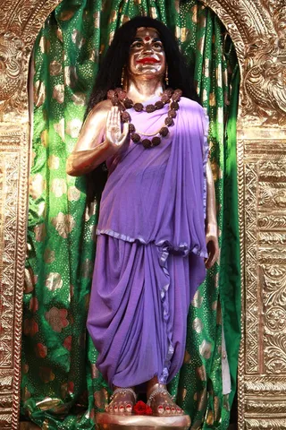 Utsava Murthy -
