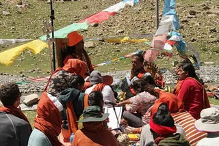 http://nithyananda.org/sites/default/files/photo-gallery/IMG_7984_0.JPG