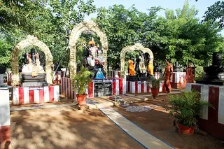 http://nithyananda.org/sites/default/files/photo-gallery/IMG_7986_0.JPG