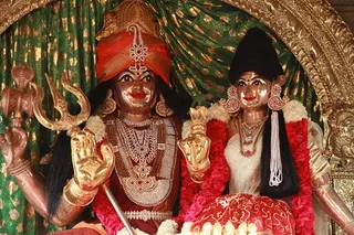 Nithyanandeshwara Nithyanandeshwari