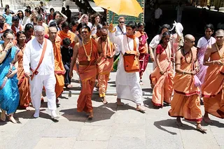 http://nithyananda.org/sites/default/files/photo-gallery/IMG_8233_0.JPG