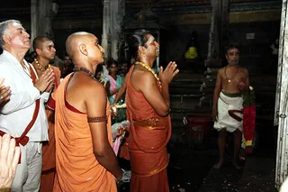 http://nithyananda.org/sites/default/files/photo-gallery/IMG_8261_0.JPG