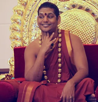 http://nithyananda.org/sites/default/files/photo-gallery/IMG_8428-20140126-082957.JPG