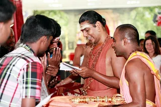 http://nithyananda.org/sites/default/files/photo-gallery/IMG_8623_2.JPG