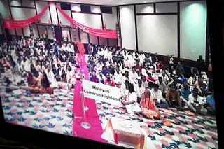 http://nithyananda.org/sites/default/files/photo-gallery/IMG_8717_0.JPG