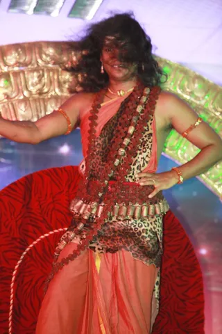 http://nithyananda.org/sites/default/files/photo-gallery/IMG_8847_0.JPG