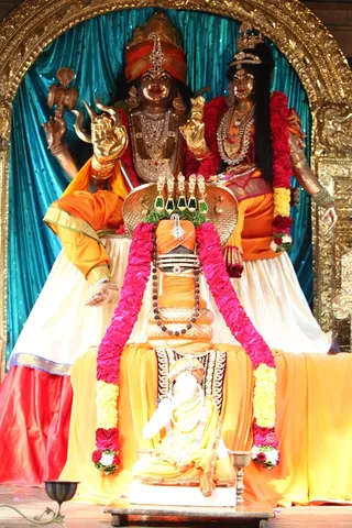 http://nithyananda.org/sites/default/files/photo-gallery/IMG_8944.JPG