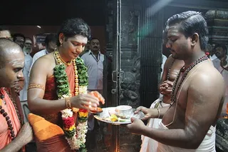 http://nithyananda.org/sites/default/files/photo-gallery/IMG_8968_0.JPG
