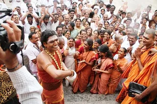 http://nithyananda.org/sites/default/files/photo-gallery/IMG_9036_0.JPG