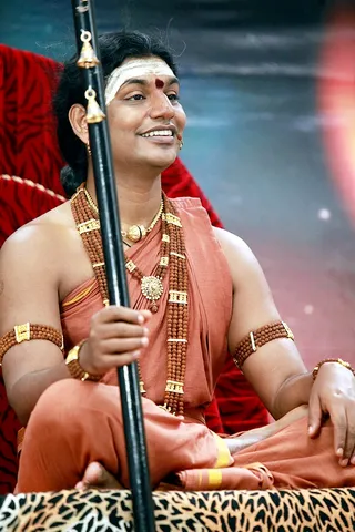 http://nithyananda.org/sites/default/files/photo-gallery/IMG_9045_0.JPG
