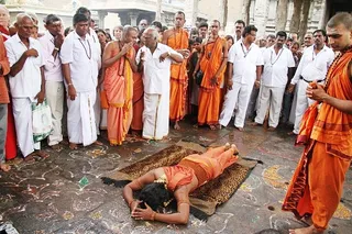 http://nithyananda.org/sites/default/files/photo-gallery/IMG_9053.JPG