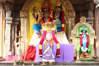 http://nithyananda.org/sites/default/files/photo-gallery/IMG_9096.JPG