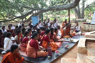 http://nithyananda.org/sites/default/files/photo-gallery/IMG_9104_0.JPG