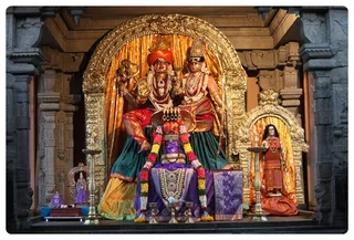 http://nithyananda.org/sites/default/files/photo-gallery/IMG_9121_0.JPG
