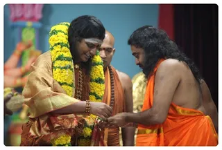 http://nithyananda.org/sites/default/files/photo-gallery/IMG_9213.JPG