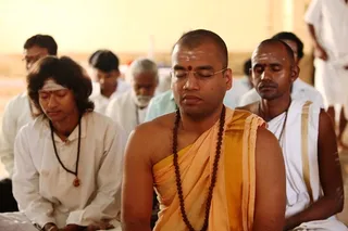 http://nithyananda.org/sites/default/files/photo-gallery/IMG_9217_0.JPG