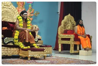 http://nithyananda.org/sites/default/files/photo-gallery/IMG_9225.JPG