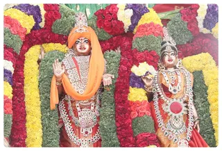 http://nithyananda.org/sites/default/files/photo-gallery/IMG_9398_0.JPG
