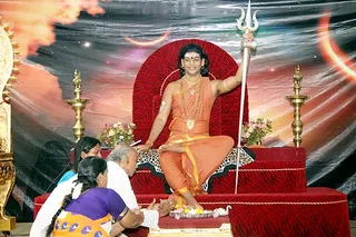 http://nithyananda.org/sites/default/files/photo-gallery/IMG_9443_0.JPG