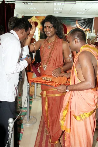 http://nithyananda.org/sites/default/files/photo-gallery/IMG_9498_0.JPG
