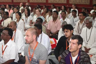 http://nithyananda.org/sites/default/files/photo-gallery/IMG_9534.JPG