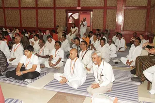 http://nithyananda.org/sites/default/files/photo-gallery/IMG_9536_0.JPG