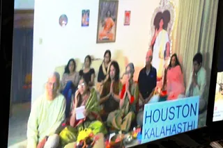 http://nithyananda.org/sites/default/files/photo-gallery/IMG_9571_0.JPG