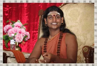 http://nithyananda.org/sites/default/files/photo-gallery/IMG_9732_1.JPG