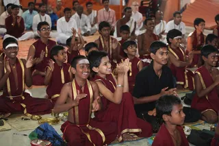 http://nithyananda.org/sites/default/files/photo-gallery/IMG_9884.JPG