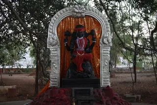 http://nithyananda.org/sites/default/files/photo-gallery/IMG_9884_0.JPG