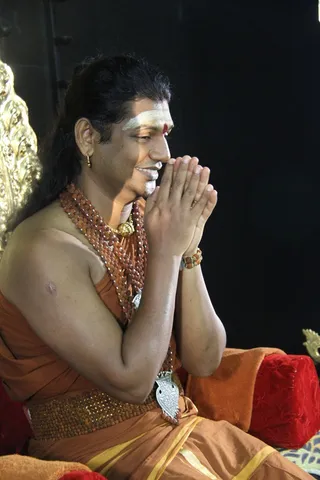 http://nithyananda.org/sites/default/files/photo-gallery/IMG_9961.JPG