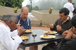 http://nithyananda.org/sites/default/files/photo-gallery/IMG_9997_0.JPG