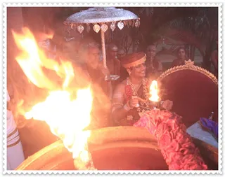 https://www.nithyananda.org/sites/default/files/photo-gallery/Karthigai%20deepam-17-11-13-1%20%284%29.JPG