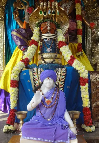 Swayambulinga and Gurumurthy