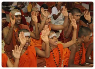 Swasthi Mantra Chanting