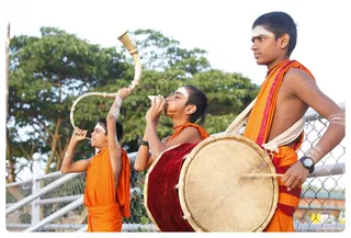 https://nithyananda.org/sites/default/files/photo-gallery/Nithyananda_Swami-05-06-13-2.JPG?1370380589