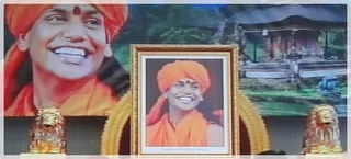 https://nithyananda.org/sites/default/files/photo-gallery/Nithyananda_Swami-1-12-2013-1.JPG?1385959512