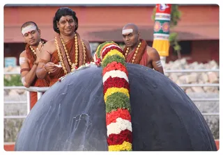 http://nithyananda.org/sites/default/files/photo-gallery/Nithyananda_Swami-10-6-13-29.JPG