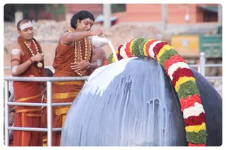 http://nithyananda.org/sites/default/files/photo-gallery/Nithyananda_Swami-10-6-13-3.JPG