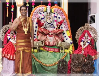 https://www.nithyananda.org/sites/default/files/photo-gallery/Nithyananda_Swami-11-10-13-1%20%2815%29.JPG