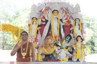 https://www.nithyananda.org/sites/default/files/photo-gallery/Nithyananda_Swami-11-10-13-2%20%2817%29.JPG