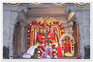 Nithyanandeswara and Nithyanandeswari decorated beatifully