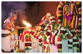 http://nithyananda.org/sites/default/files/photo-gallery/Nithyananda_Swami-11-6-13-14.JPG